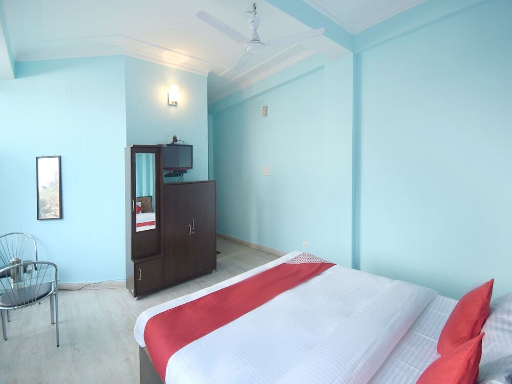 Кангра: Hotel Manu Vinod