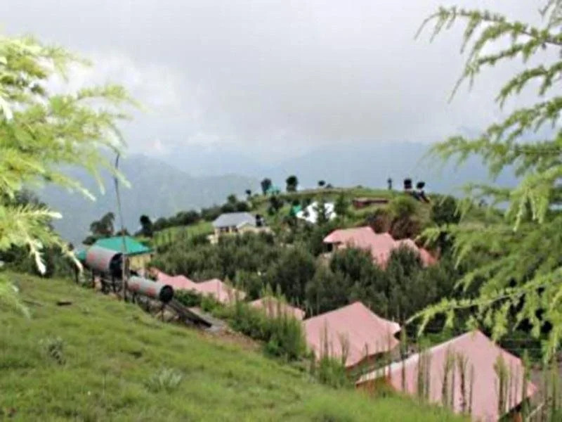 Куфри: Snow Trails Camp