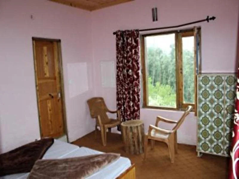 Куфри: Snow Trails Camp