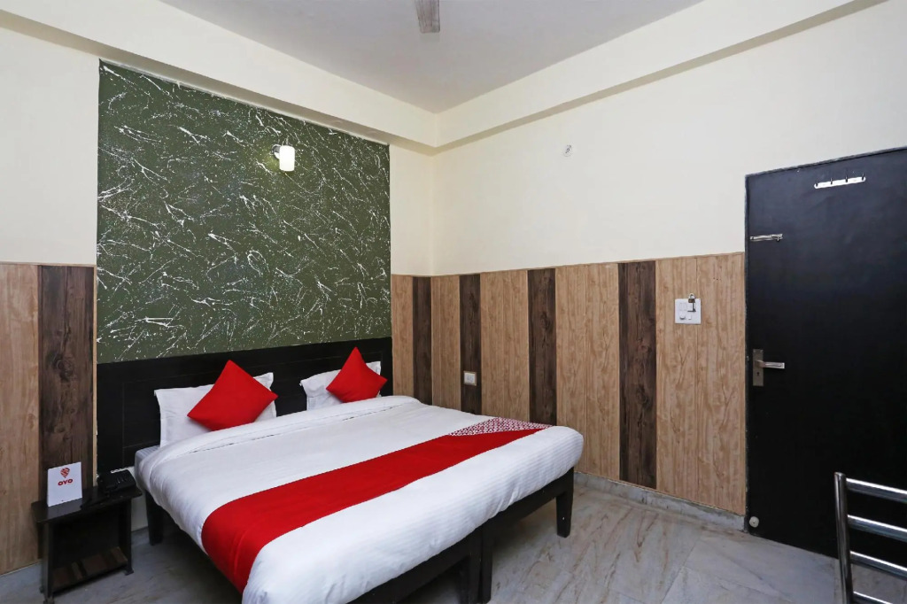 Агра: Oyo 10875 Optimum I Hotel