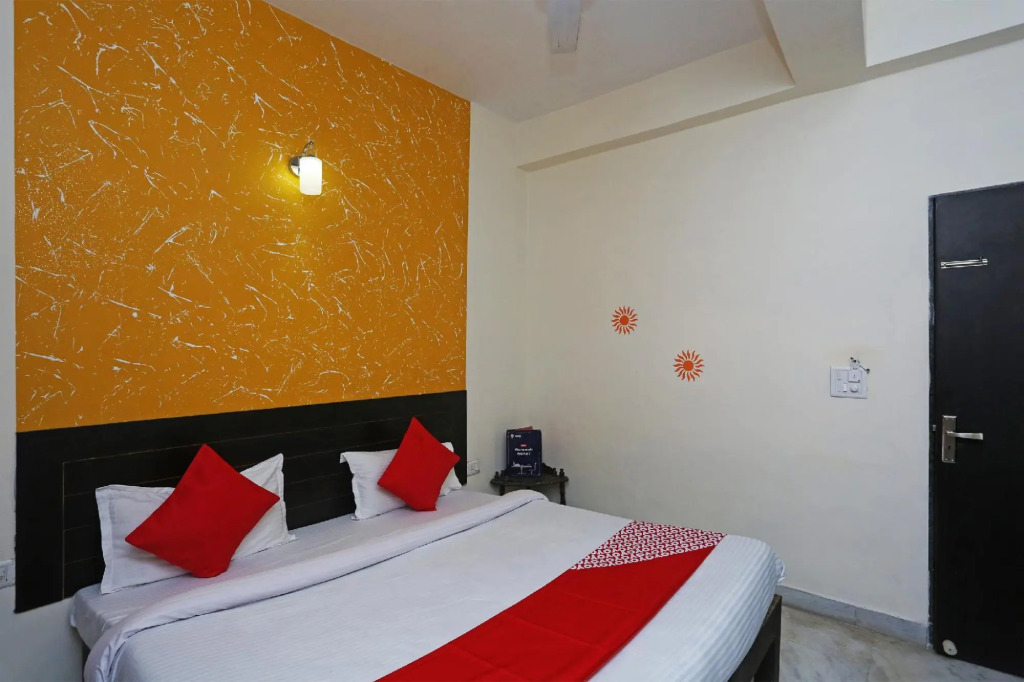 Агра: Oyo 10875 Optimum I Hotel