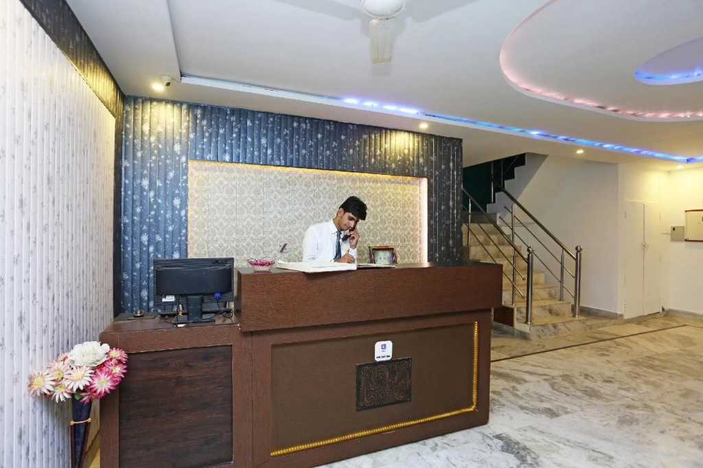 Агра: Oyo 10875 Optimum I Hotel