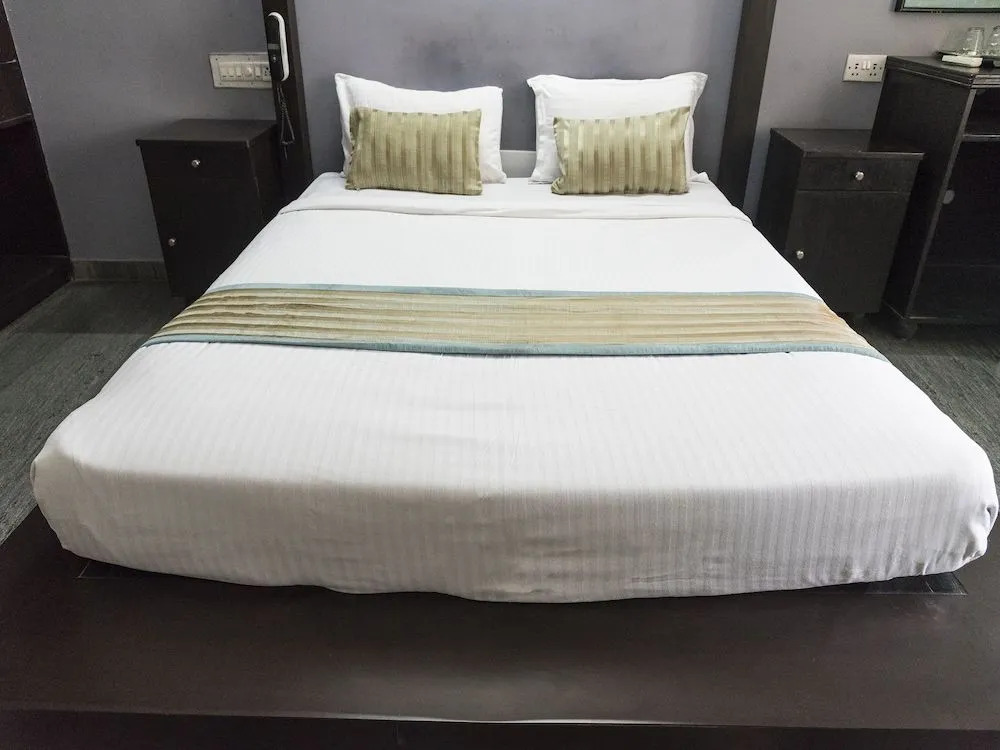 Бангалор: Oyo 3740 Golden Sands