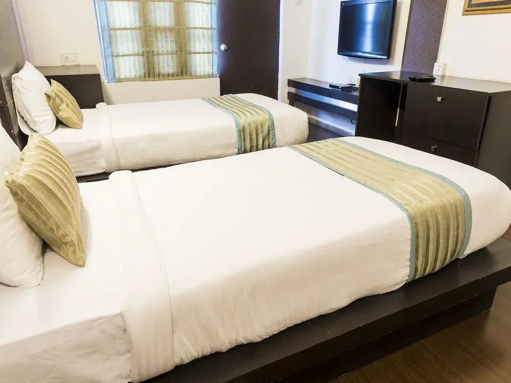 Бангалор: Oyo 3740 Golden Sands