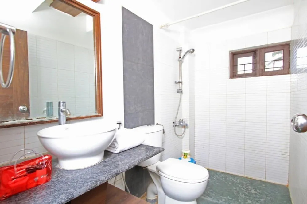 Бангалор: Oyo 3740 Golden Sands