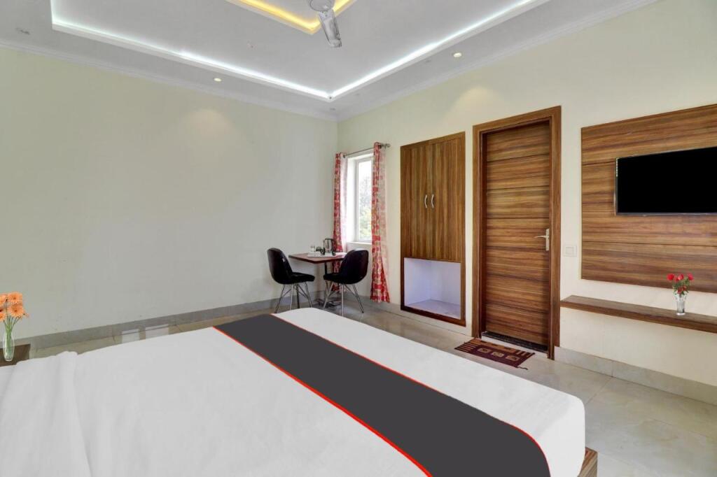 Агра: Collection O 807543 Bhawna Vyas Hotel