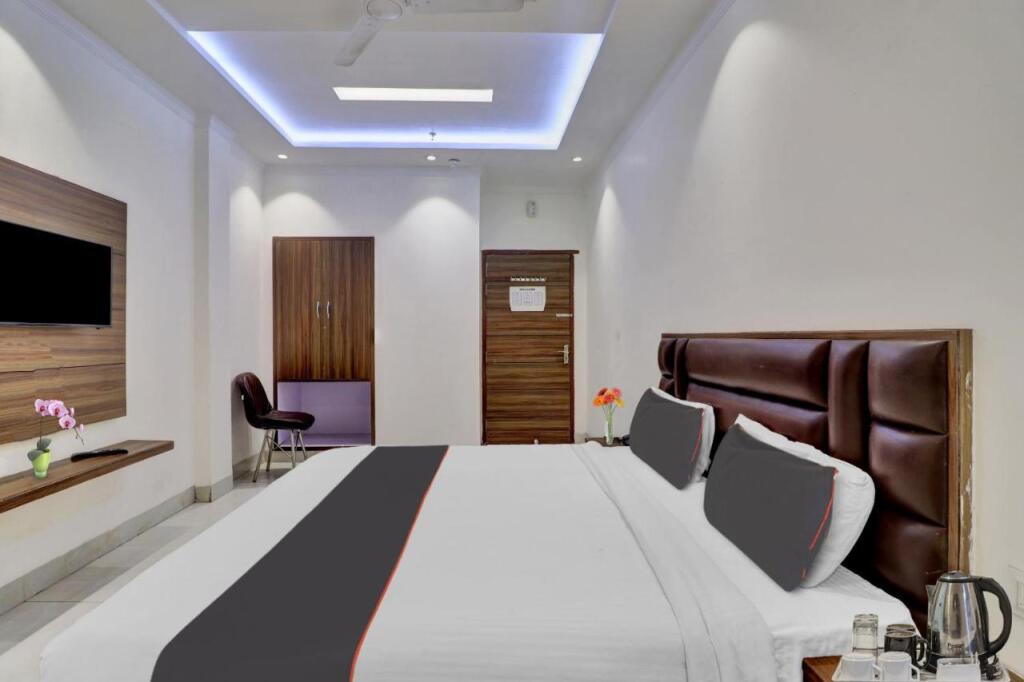 Агра: Collection O 807543 Bhawna Vyas Hotel