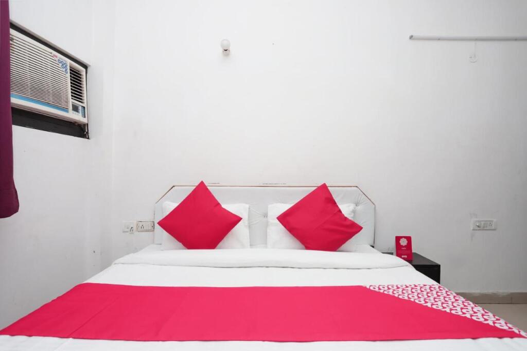 OYO Flagship 40300 Hotel Kusum Palace — фото 2