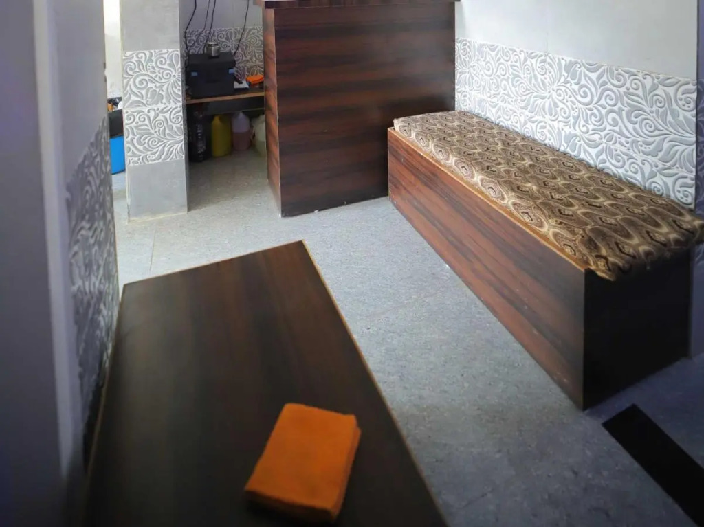 Агра: OYO 91124 Hotel A S Palece