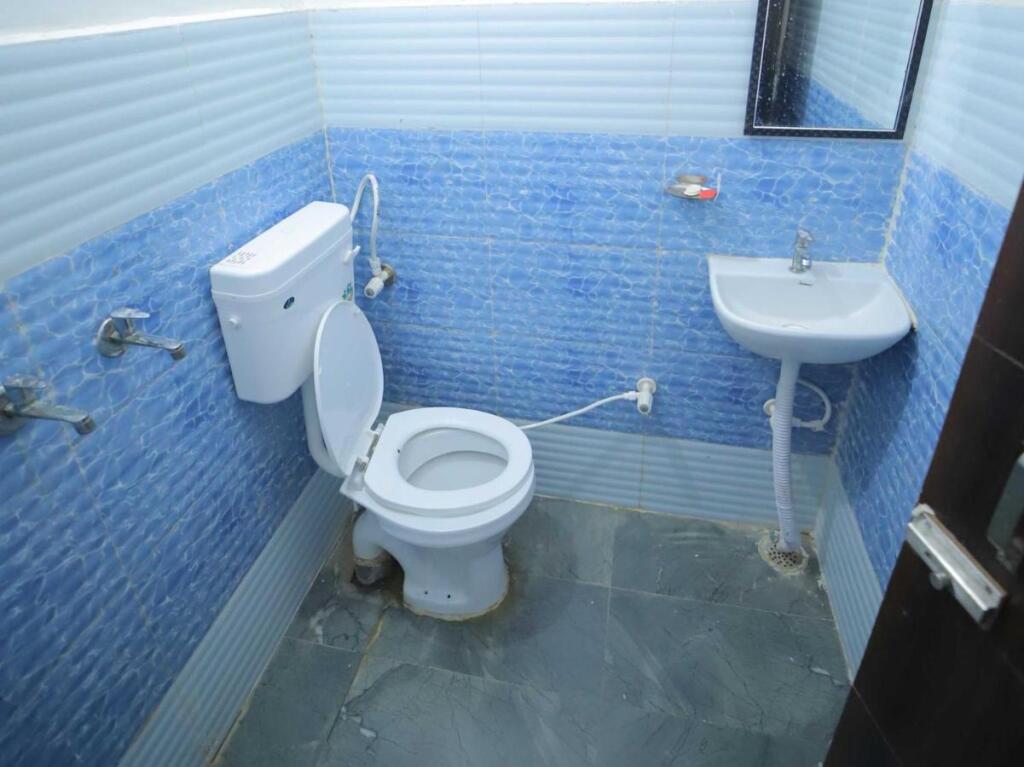 Агра: OYO 91124 Hotel A S Palece