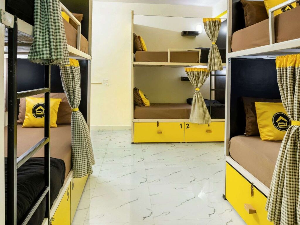 Агра: The Hosteller Agra