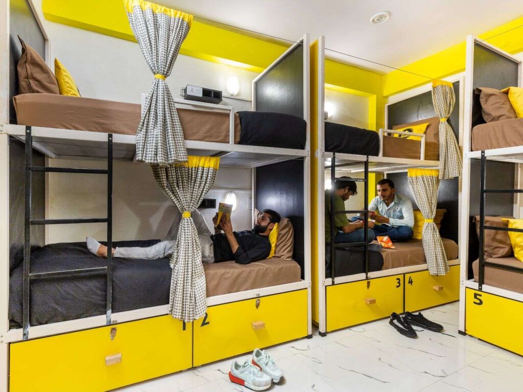 Агра: The Hosteller Agra