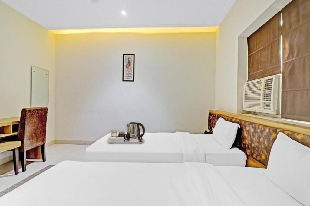 Агра: Townhouse 691 Hotel Sulit