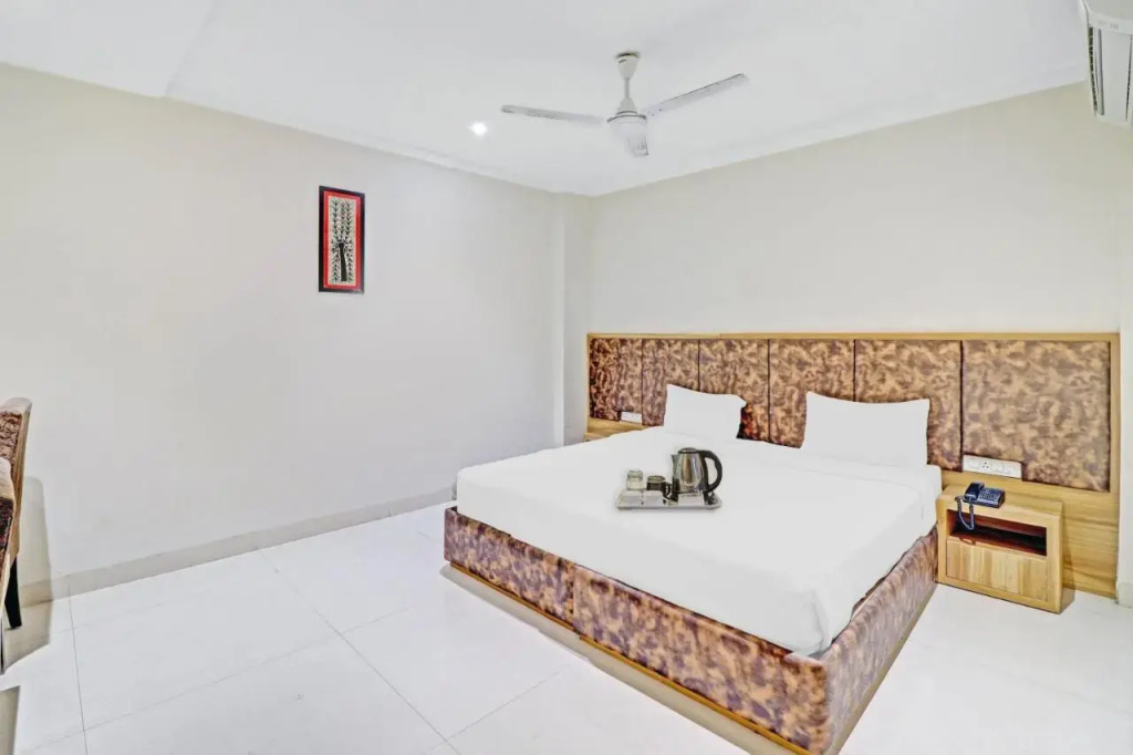 Агра: Townhouse 691 Hotel Sulit