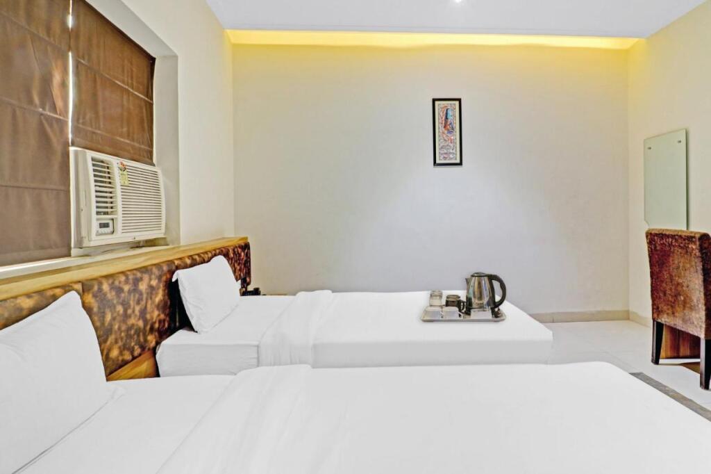 Агра: Townhouse 691 Hotel Sulit