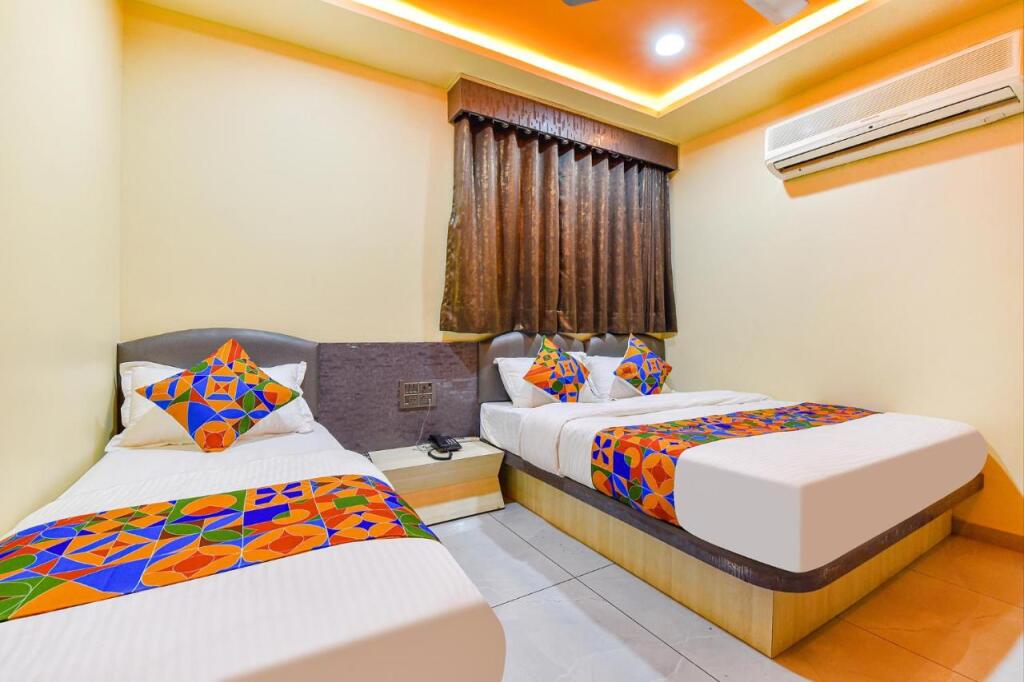 Ахмедабад: FabHotel Max Inn