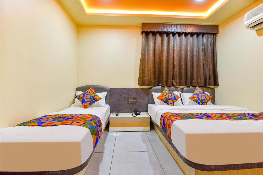 Ахмедабад: FabHotel Max Inn