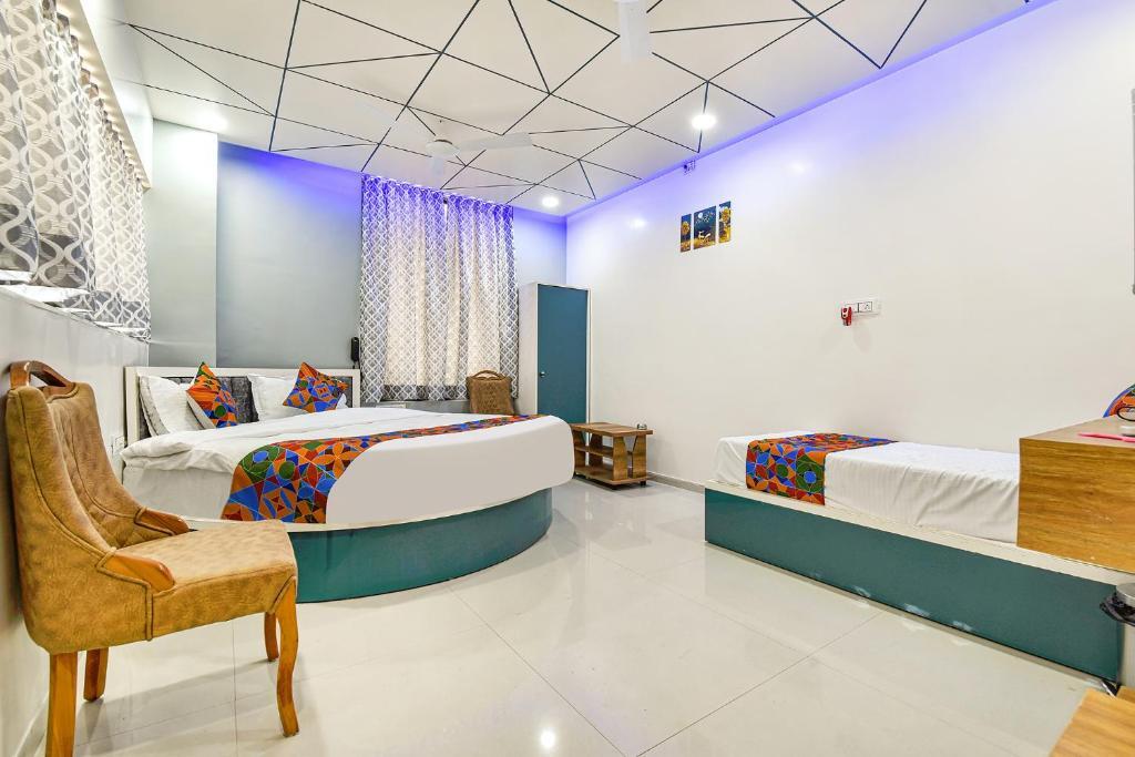 Ахмедабад: Fabhotel Dev Palace
