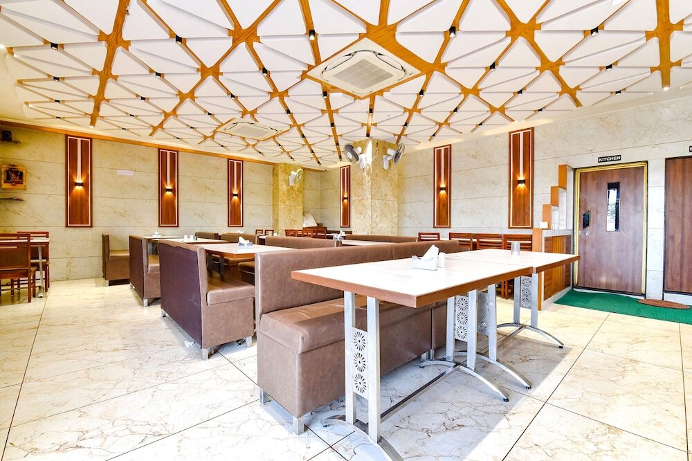 Ахмедабад: Fabhotel Vishwa