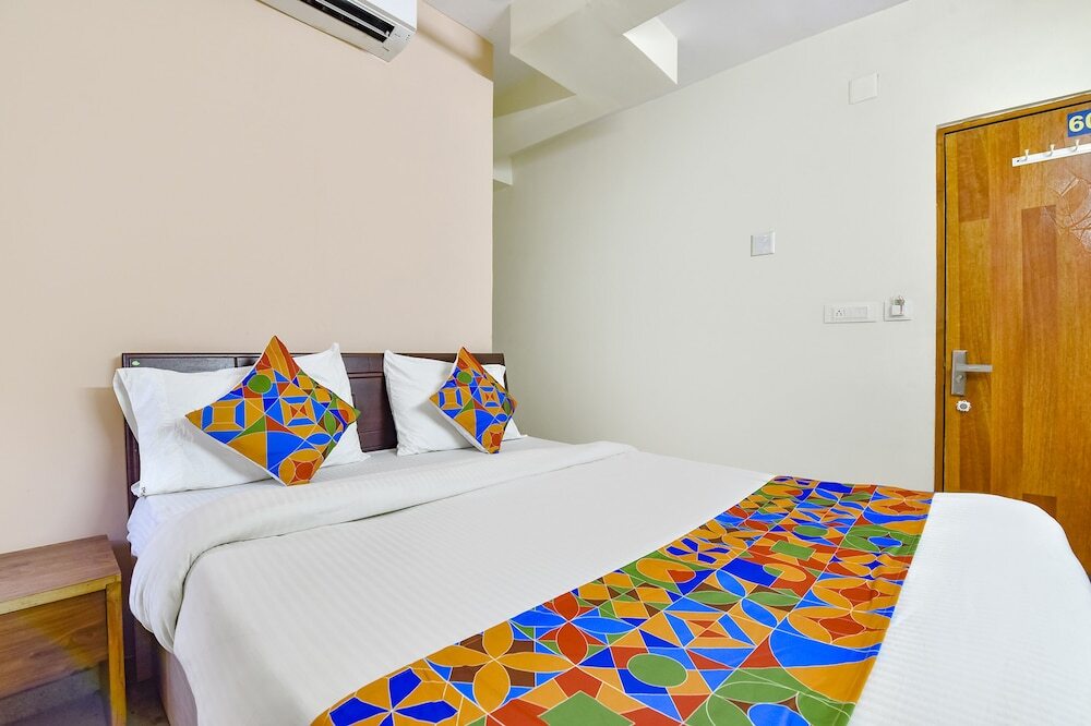 Ахмедабад: Fabhotel Vishwa