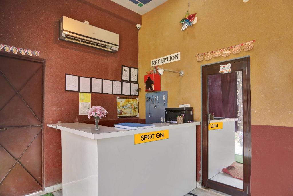 Алипур: SPOT ON Blue Heart Guest House