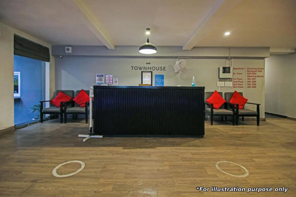 Алипур: Oyo Townhouse 841 Parker Plaza