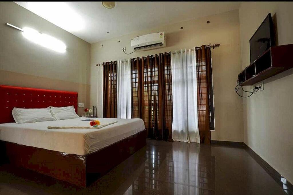 Аллеппи: POP 701485 River View Resort