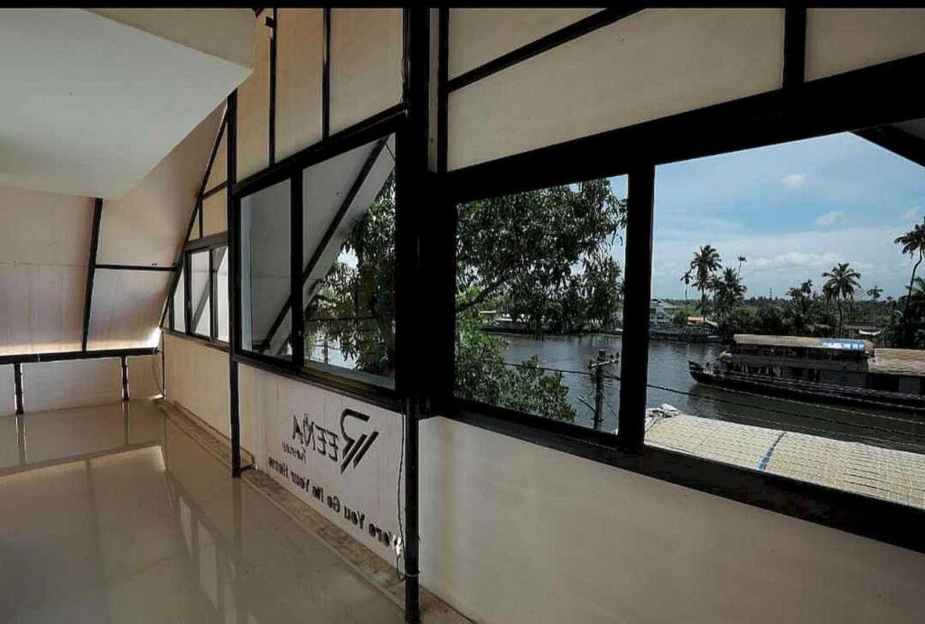 Аллеппи: POP 701485 River View Resort