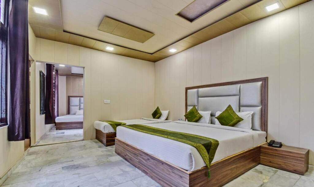 Амритсар: Hotel Smile Inn - 50 Meters from Golden Temple