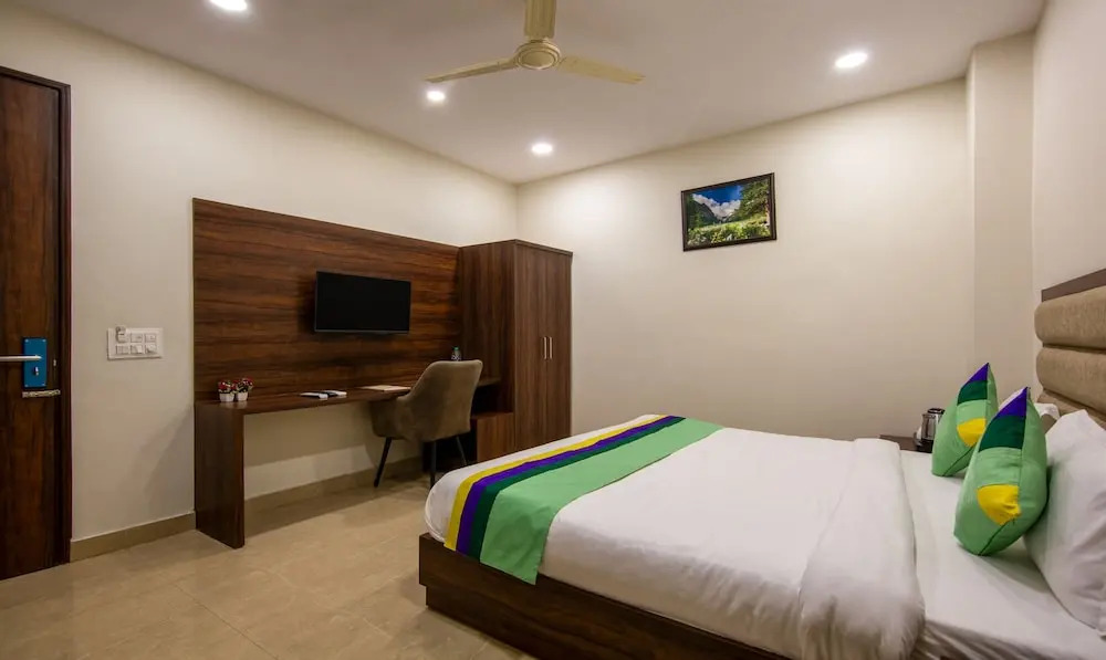 Амритсар: Hotel Diamond Creek Near Railway Station