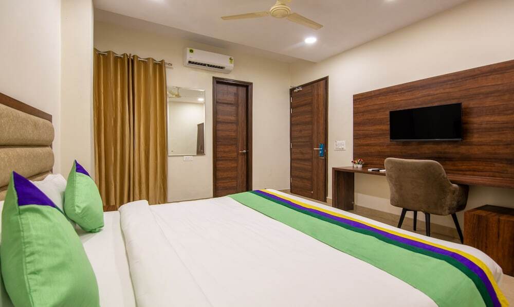 Амритсар: Hotel Diamond Creek Near Railway Station