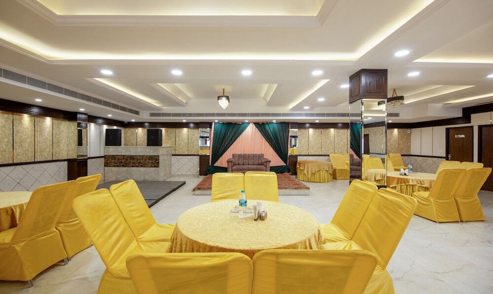 Амритсар: Hotel Diamond Creek Near Railway Station