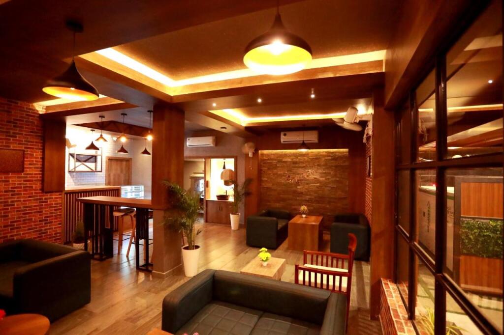 Ангамали: ORFILA INN Airport Hotel