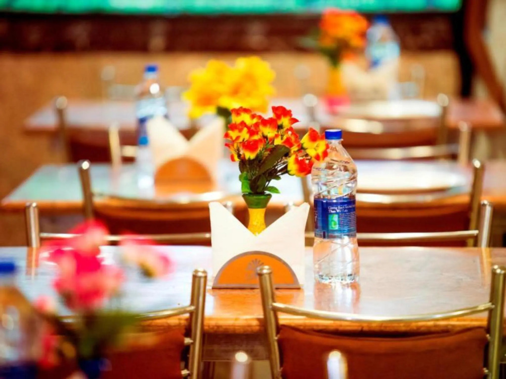 Салем: Hotel AMRs Evvergreen