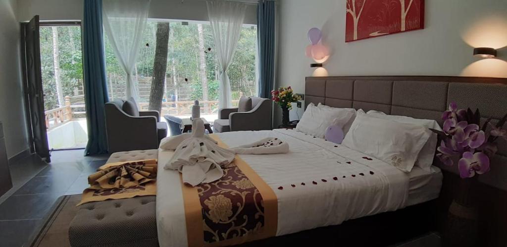 Салем: Kolaahalam Mainland Resorts & Spa