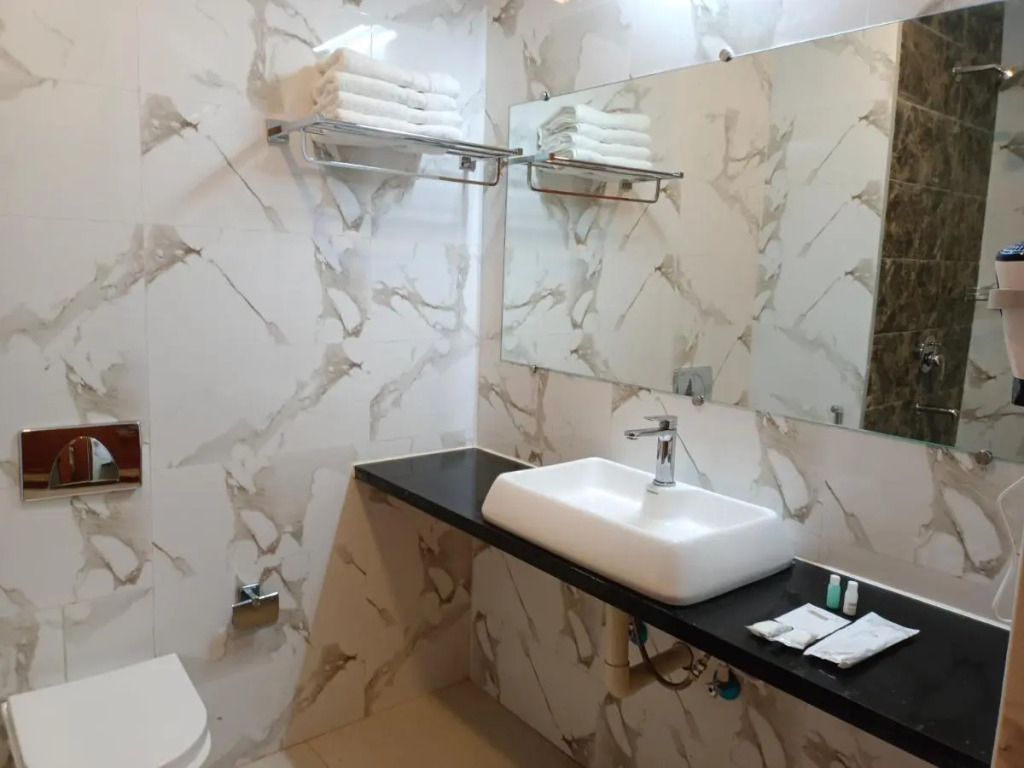 Салем: Cliff View Resort