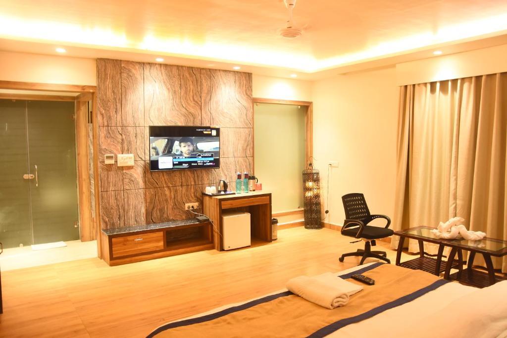 Барейлли: Click Resort Sparsh Bareilly