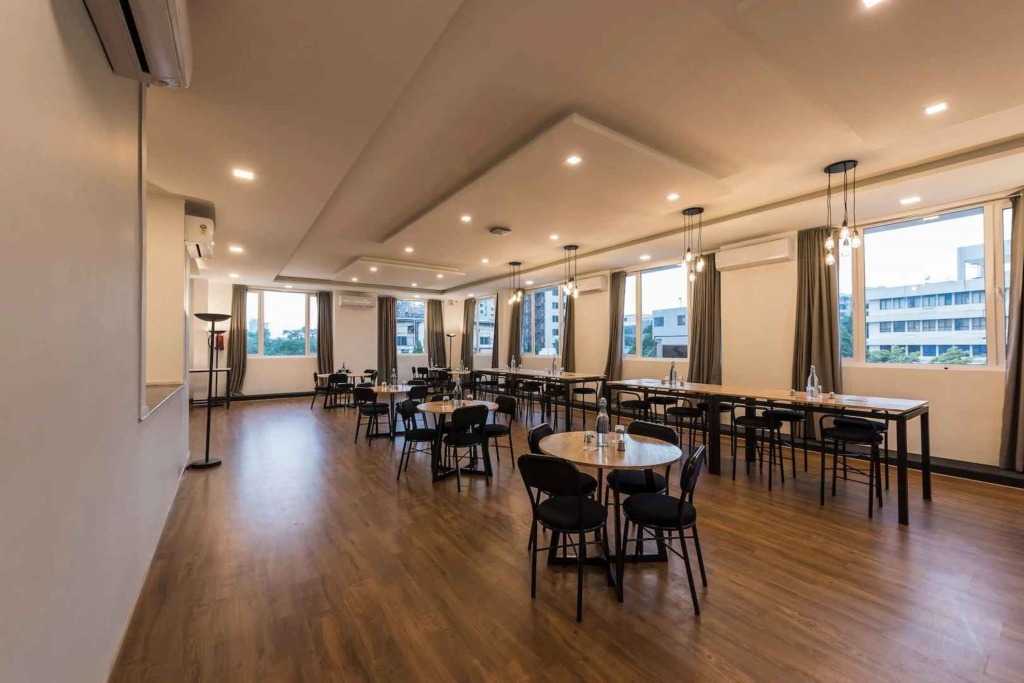 Бангалор: Dbr Suites, Sarjapur Road