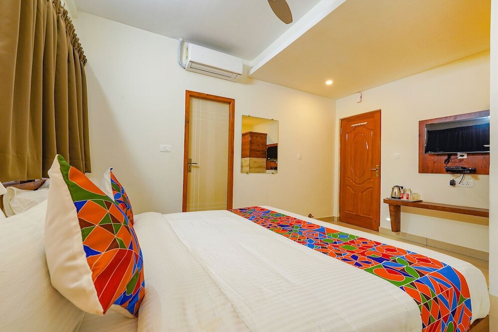 Бангалор: FabHotel Shakthi Suites