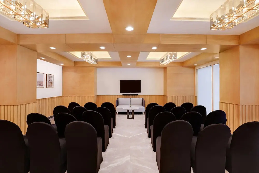 Бхопал: Lemon Tree Hotel Bhopal