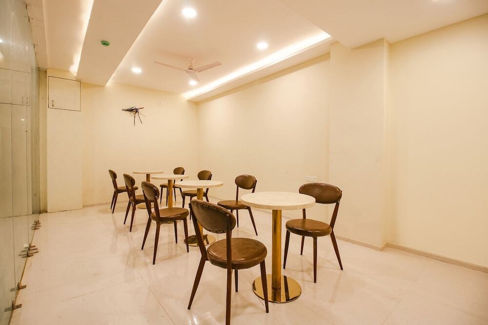 Бхопал: Fabhotel Divine Casa