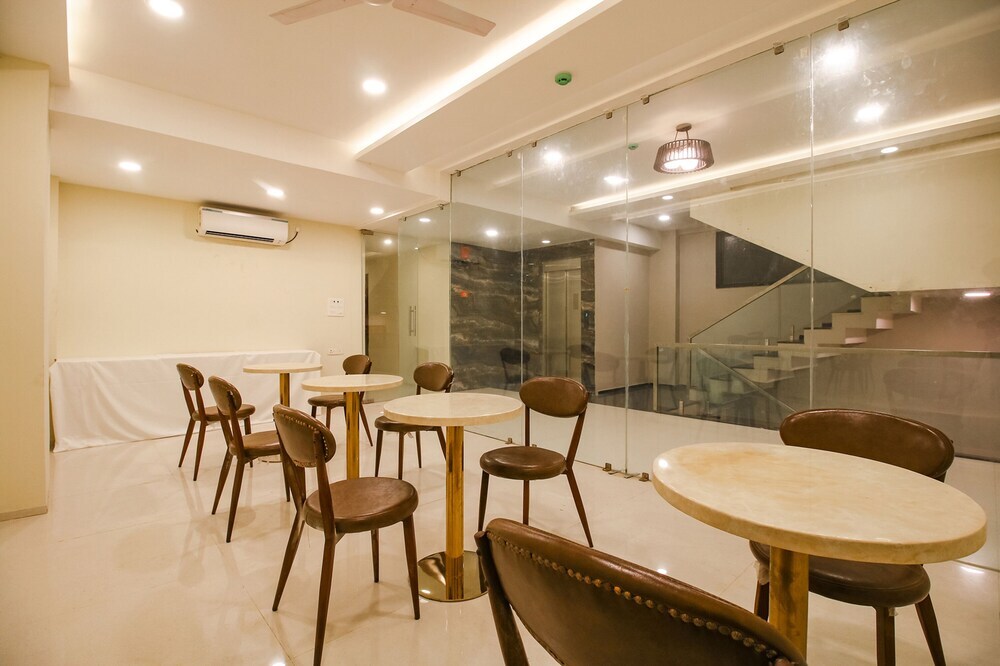 Бхопал: Fabhotel Divine Casa