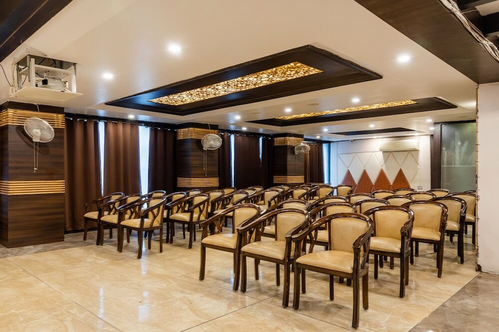 Бхопал: Fabhotel Bentree