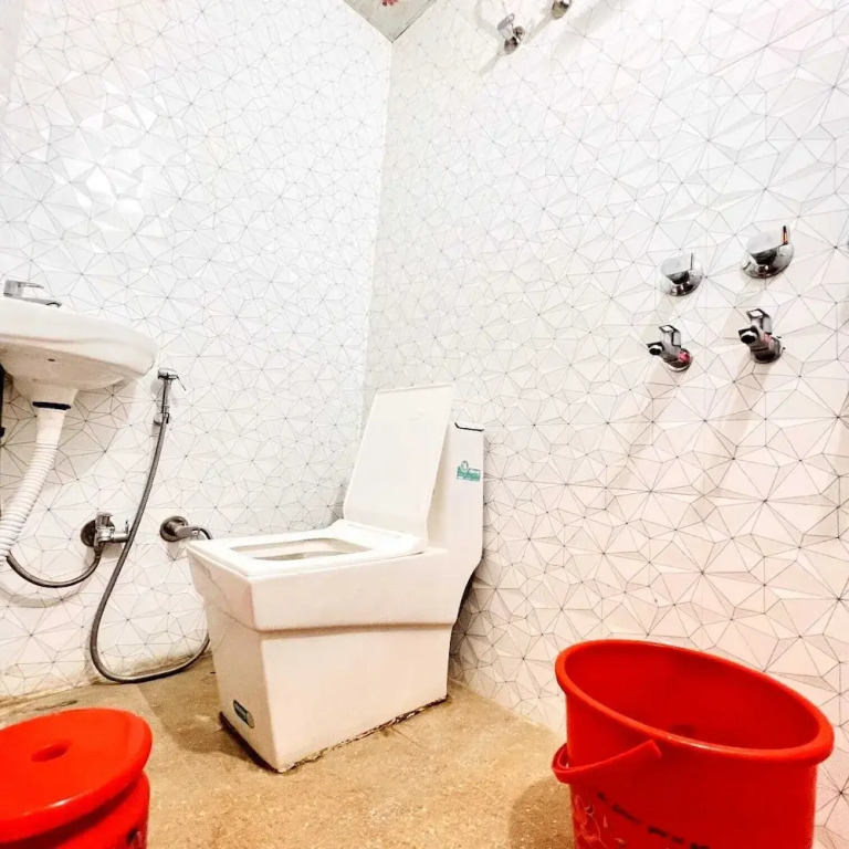 Айодхья: Hotel Raghunandan Inn