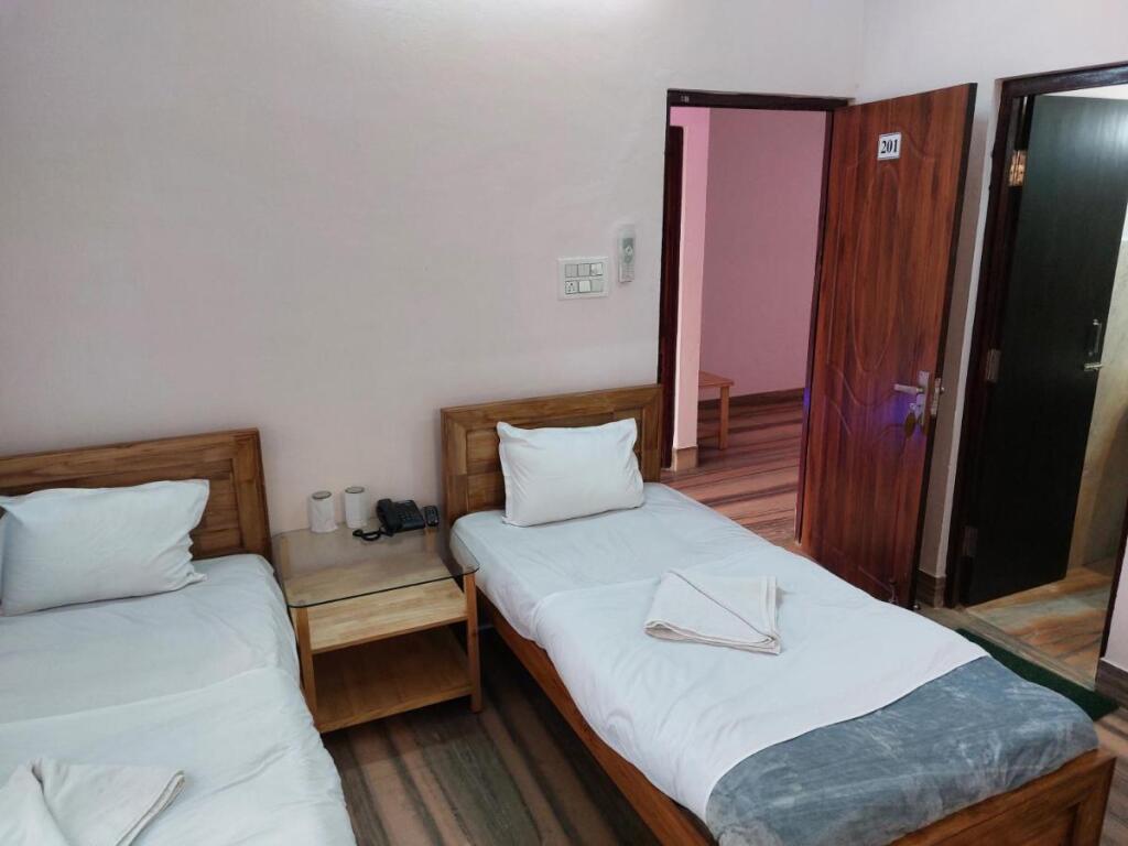 Бахрайч: Hotel Pal