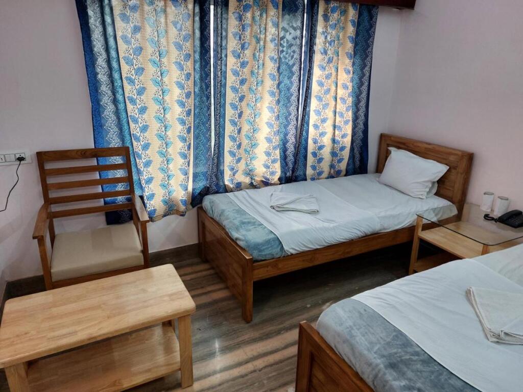 Бахрайч: Hotel Pal
