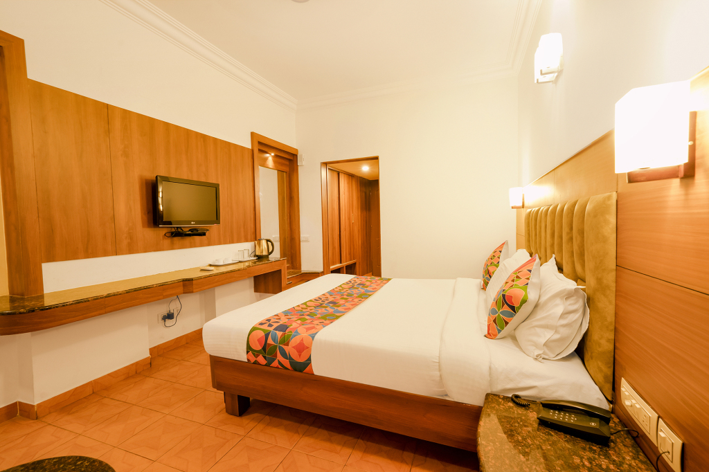 Fabhotel Royale Basant Residency — фото 3