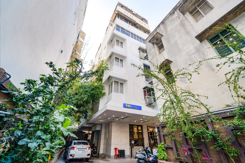 Бангалор: Fabhotel Royale Basant Residency