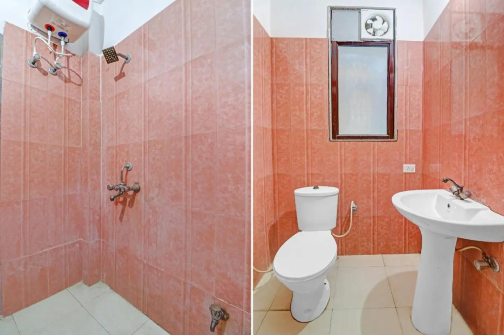 Вриндаван: POP 703878 Ag Yamuna Palace