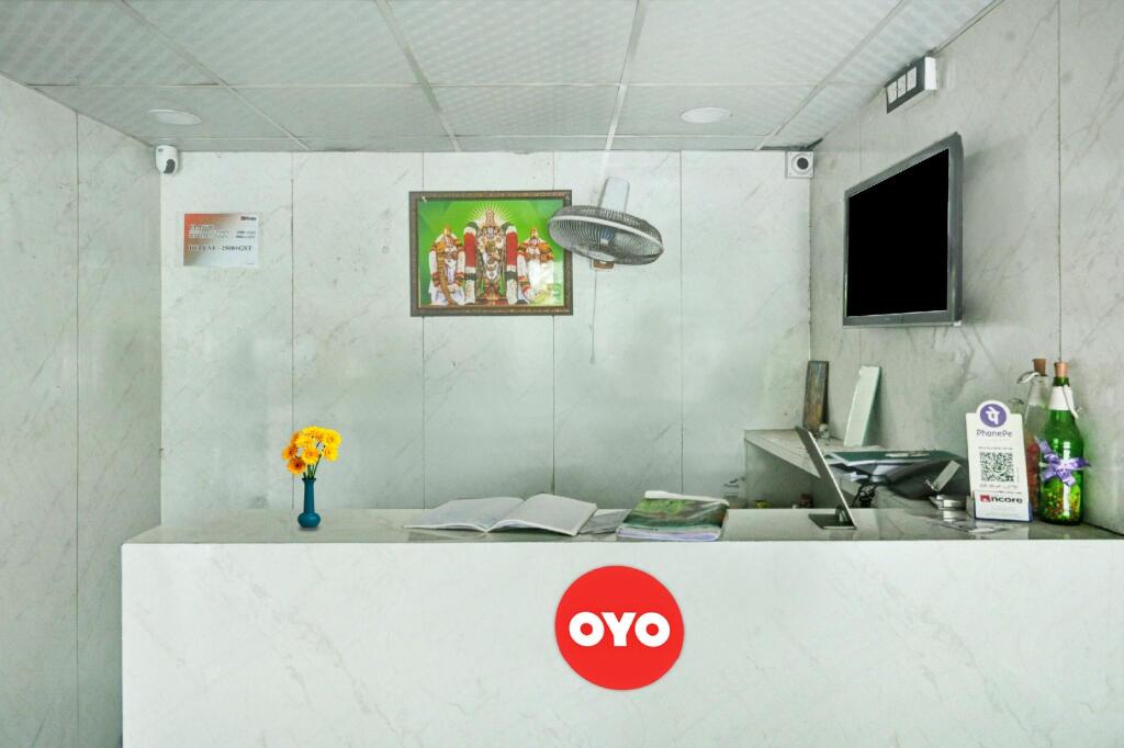 Висакхапатнам: Eesha Ncore Rooms by Oyo